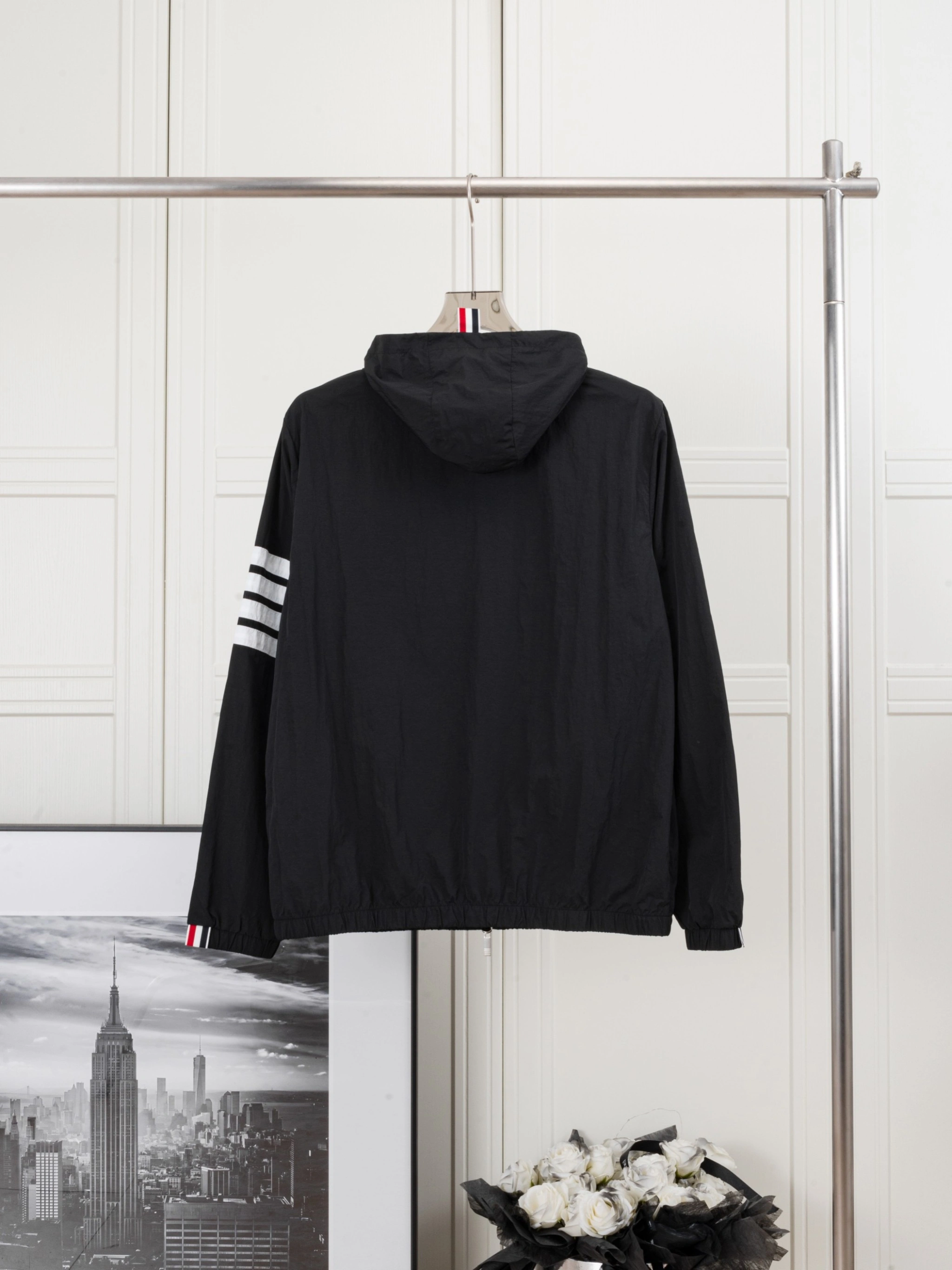 wg.luxury -- 2row95 item:E-F199L2499-4T